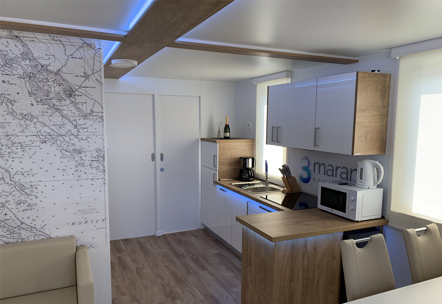 images/MM/kitchen-room-1.jpg
